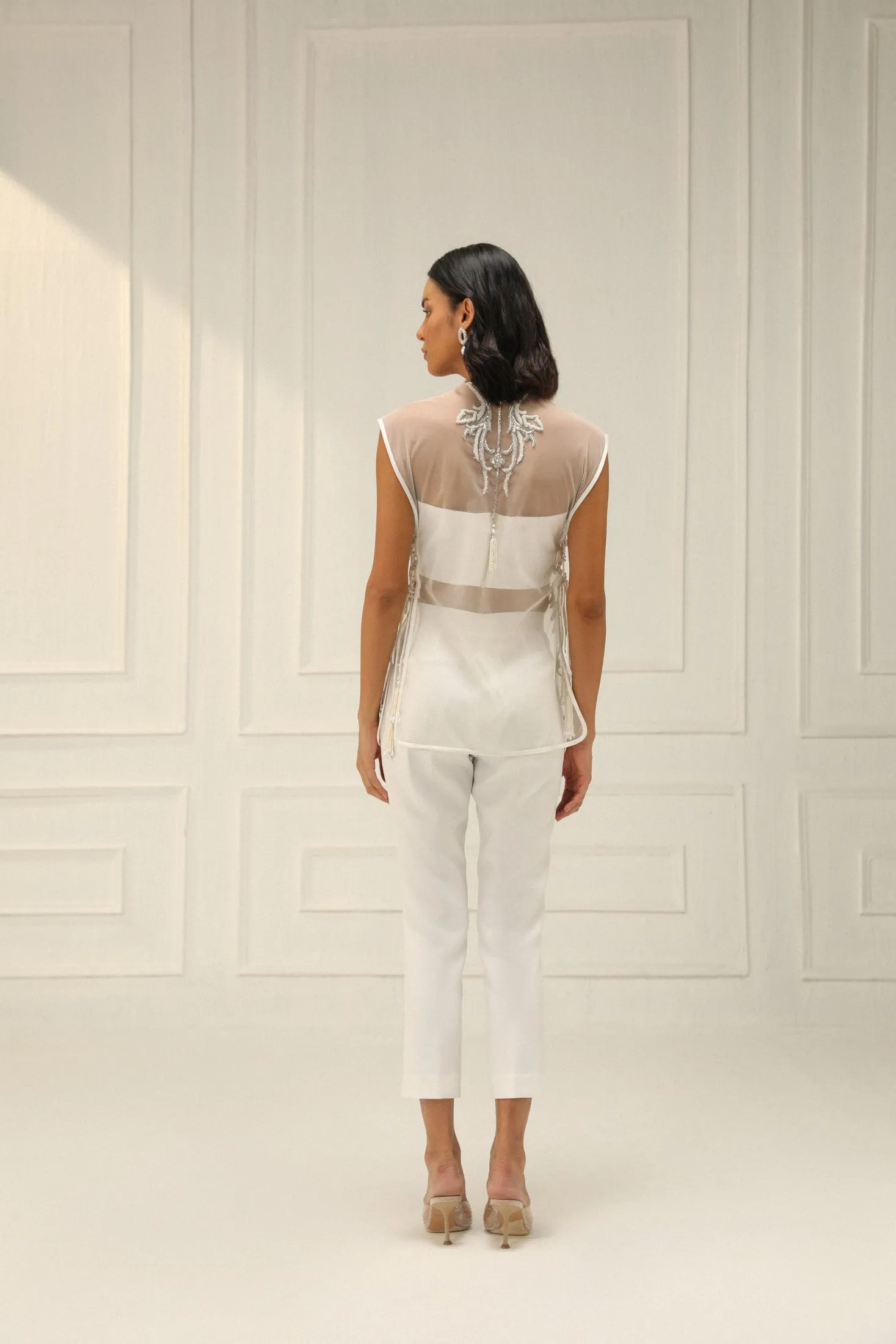 WHITE PENCIL PANTS